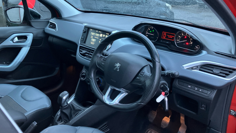 Peugeot 208 1.2 PureTech 82 Allure 5dr Petrol Hatchback